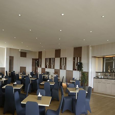 Ion Hotel Паданг Экстерьер фото